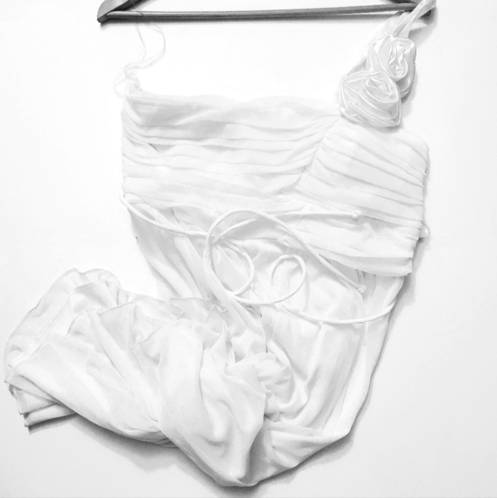 Semi-formal White Short Dress